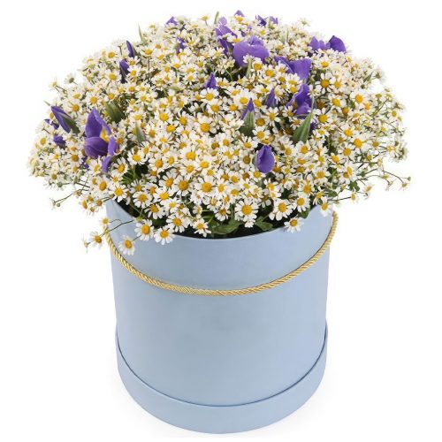 Цветы в шляпной коробке «Фаворит»